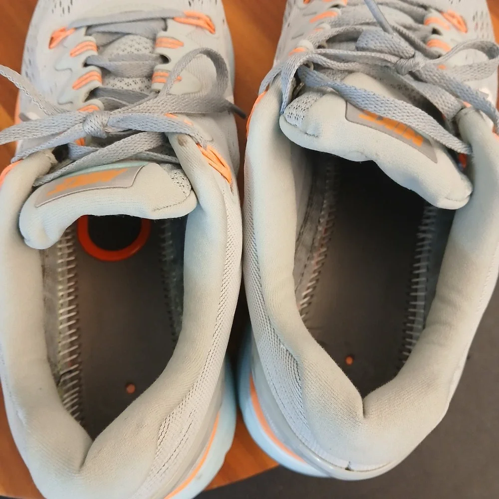 Nike LunarGlide+ 5 Womens 10 Teal Grey Orange Running Shoes Sneakers 599395-318